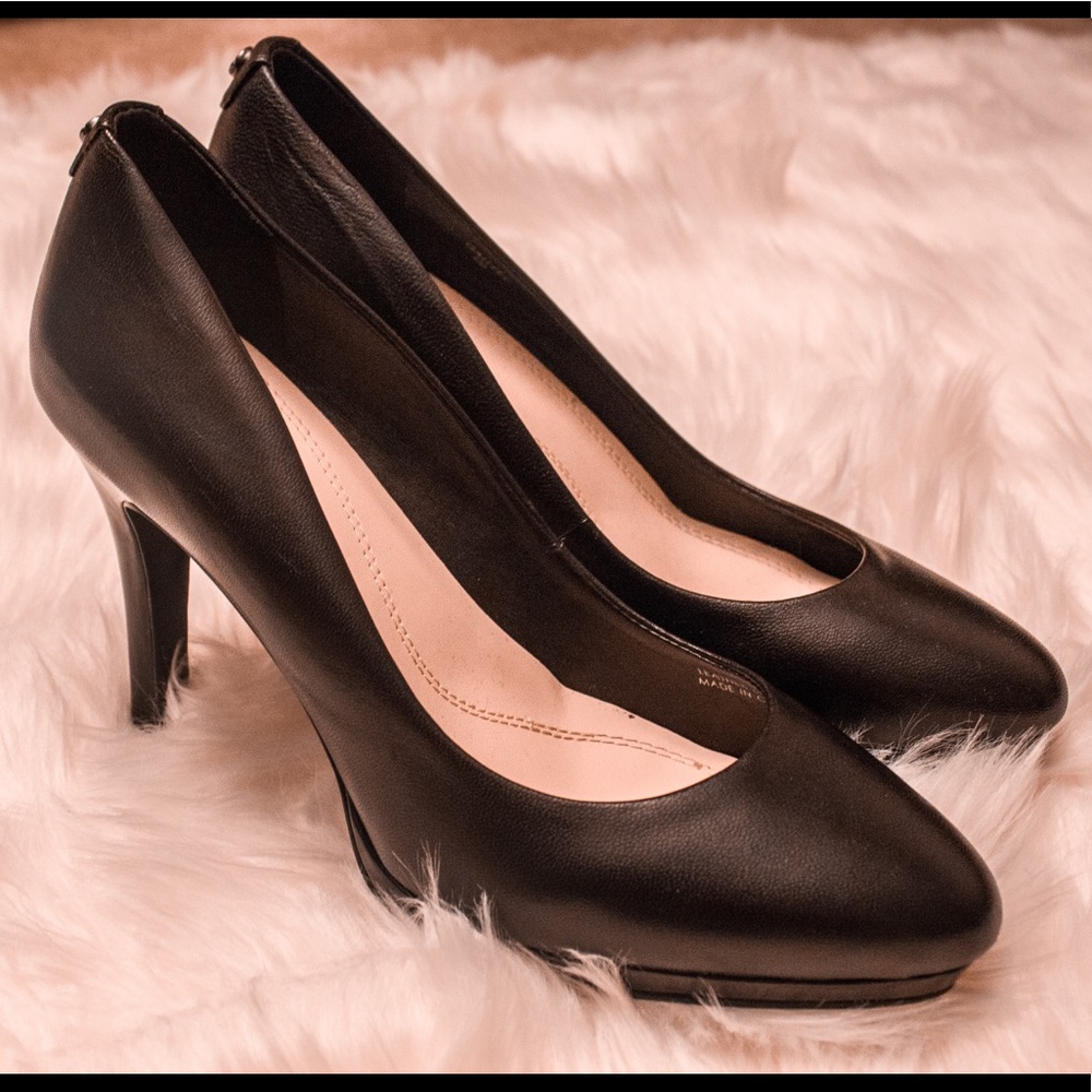 Black heels #blackheels #heels